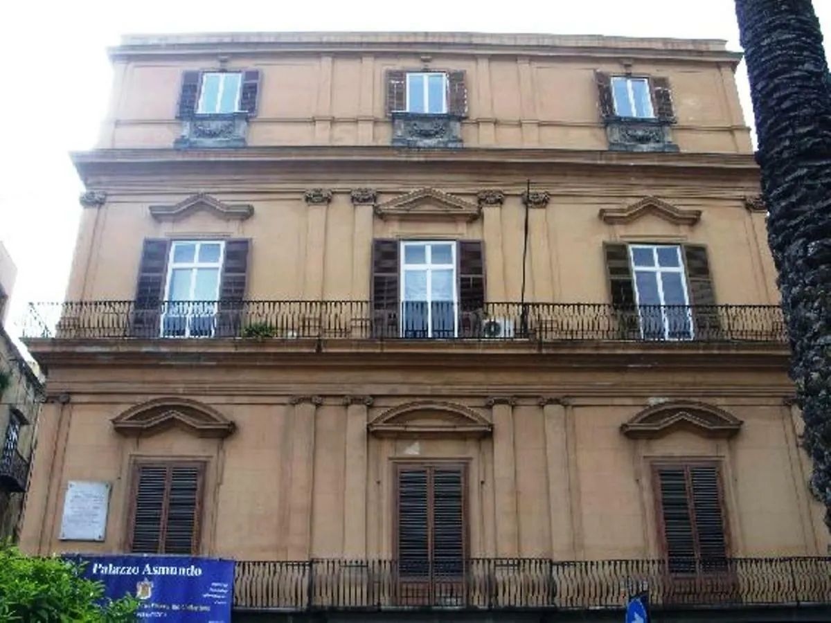 Asmundo Suite Palermo 0*,  Italy